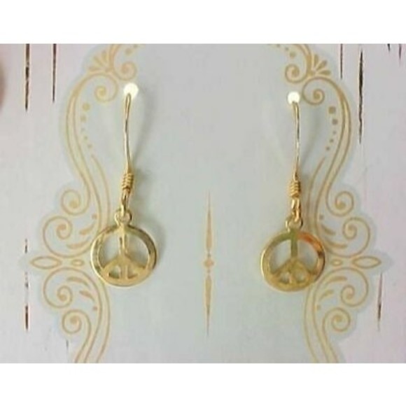 Gifts Tiny Vintage Charm Gold Peace Sign Earrings Hippie Symbol Retro … - Picture 1 of 1